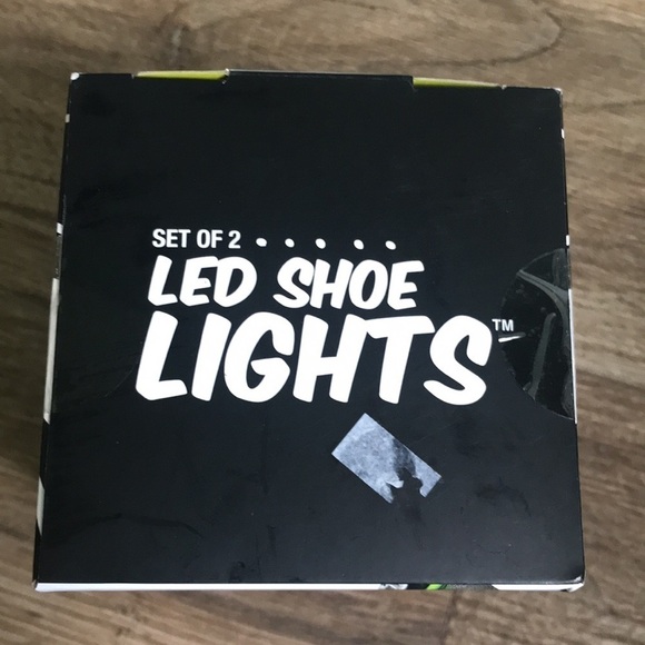 LED Shoe Lights. Green. Safely, running. Clip on. - Picture 2 of 4